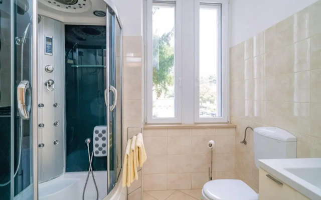 Nice Apartment in Dubrovnik With Wifi and 3 Bedrooms