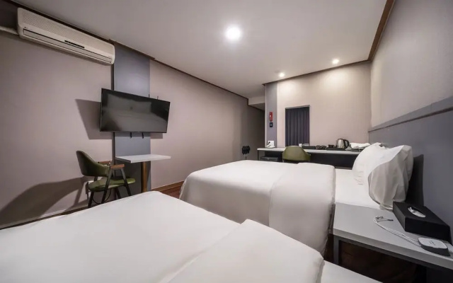 Pyeongtaek Kabo Hotel