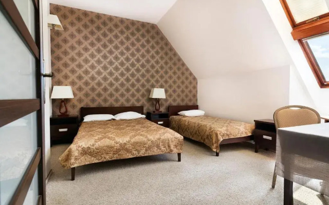 Hotel Pod Kasztanami