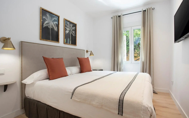 Spectacular 3BD Apartment in Santa Cruz Neighborhood Aire I
