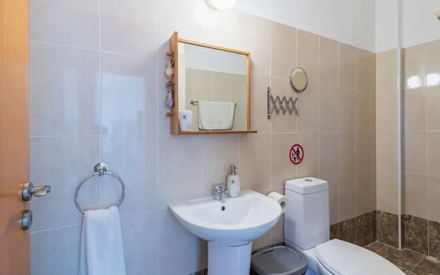 Glade - 1 BR Apt. & Balcony in Larnaca