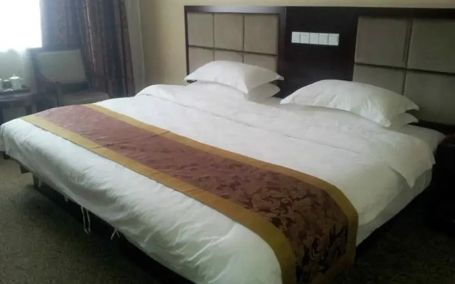 Xinyang Jin Hanting Hotel