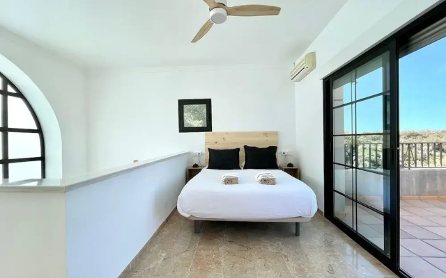 Villa in Velilla With Pool Near Beach