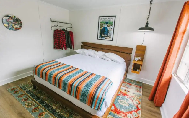 Route 19 Inn