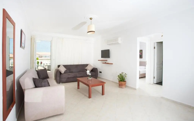 Larimar Suite Hotel