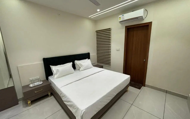 Hotel Ganga Palace