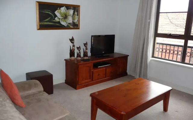 City Escape 2Bd In Adelaides East End 3