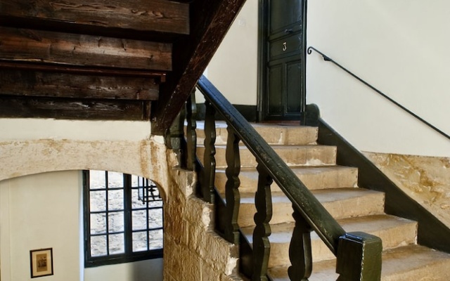 Les Suites Sarladaises
