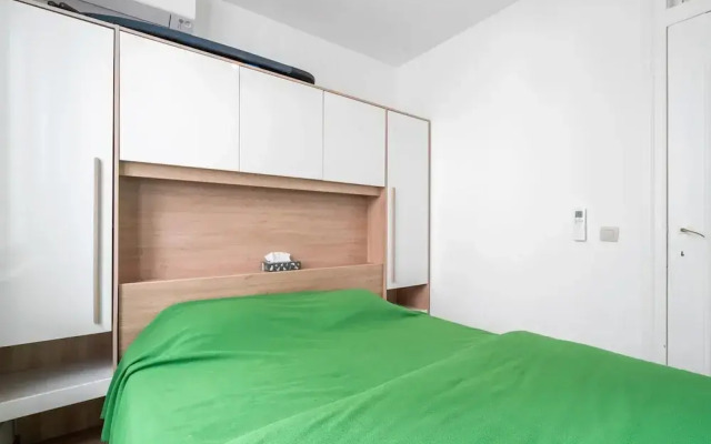 Renovated Apartment Near Beach
