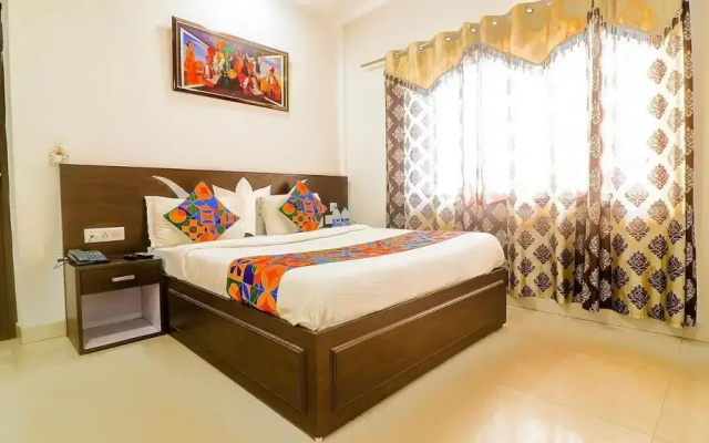 Hotel Star Metro Inn By GRB