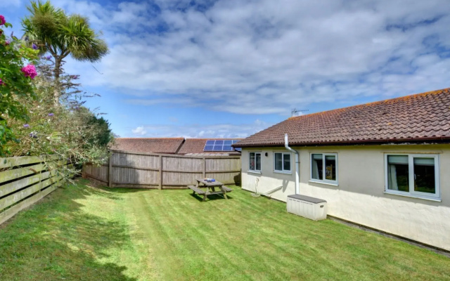 Holiday Home Hunter