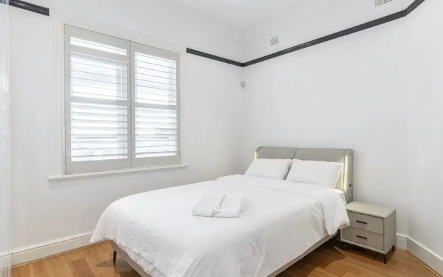 Kozyguru | Rose Bay | Charming House Near Beach