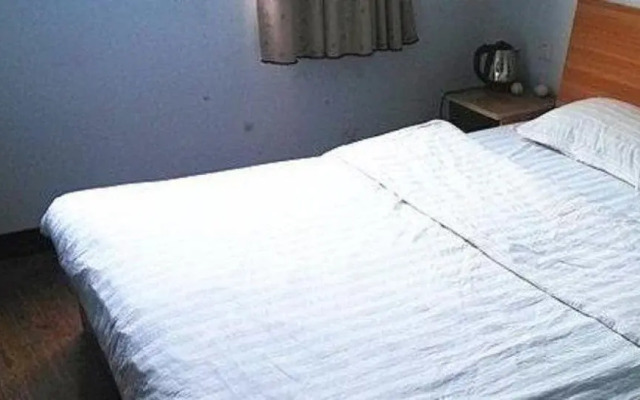 Yuncheng Tongfu Hotel Zhongyin Avenue Store