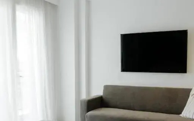 Nest Apartment