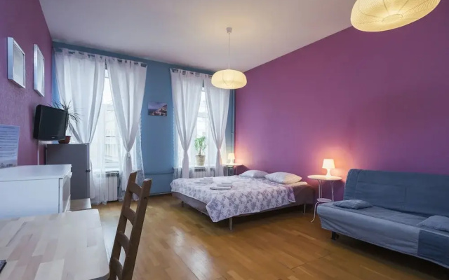 Italian Rooms on Griboedova 35