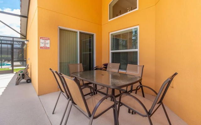 Veranda Palms 4470