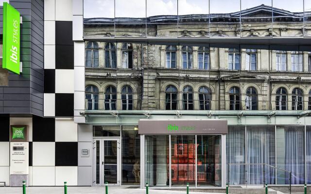 Гостиница Ibis Styles Lviv Center вид на фасад