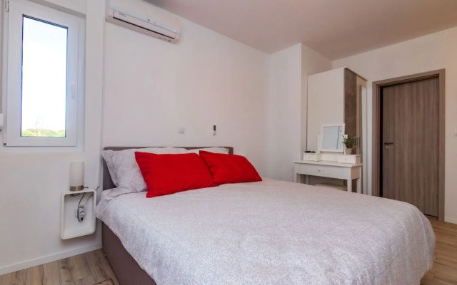 House Villa Ivona