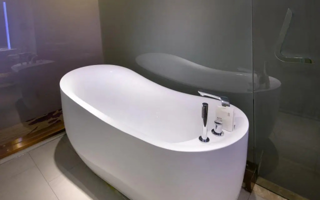Lavande Hotel Chengdu Chunxi Road