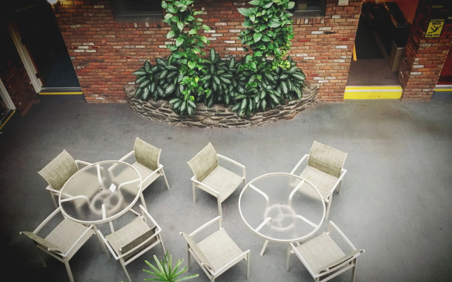 Bluebird Spa City Motor Lodge