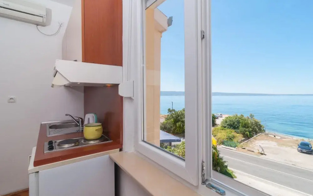 Nice Home in Podstrana With Wifi and 0 Bedrooms