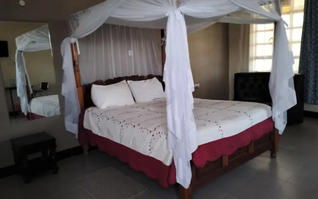 Bimoss Beach Resort & Campsite