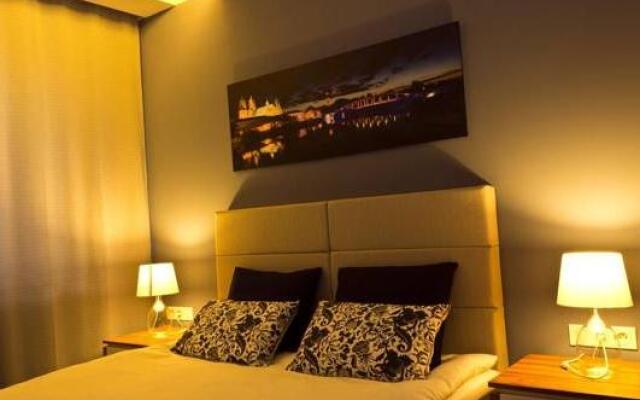 Отель Elite Apartments Garbary Old Town Польша, Познань - отзывы, цены и фото номеров - забронировать отель Elite Apartments Garbary Old Town онлайн вид на фасад