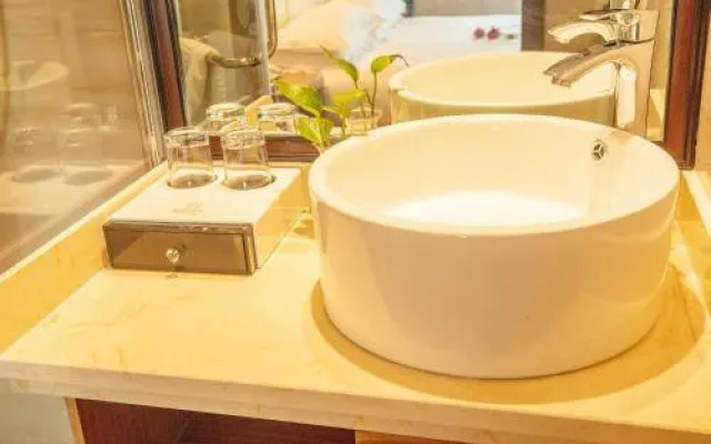 Yiwu Boting Hotel