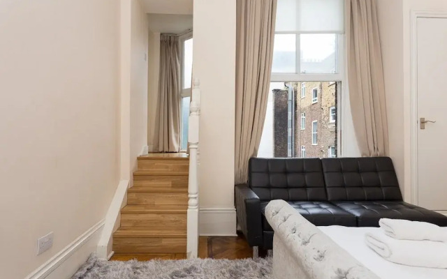 2 Bedroom Flat in Paddington