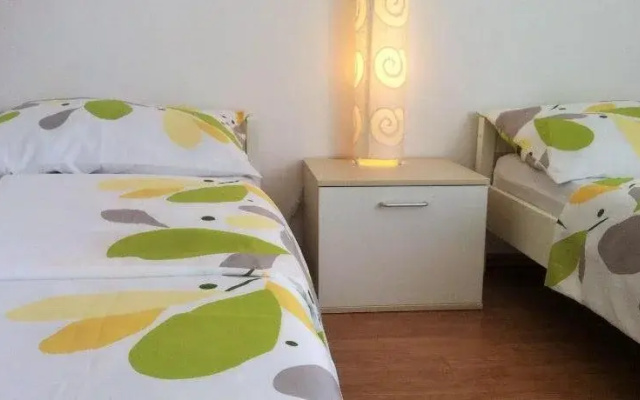 Apartments Parać