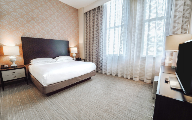 Embassy Suites Louisville Downtown