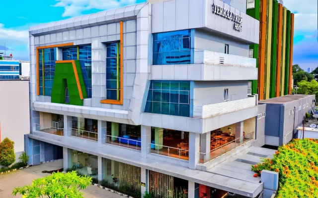 Terraz Tree Hotel