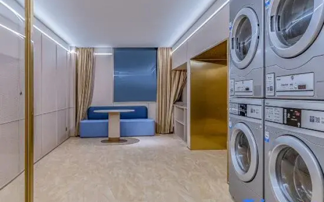 HanTing Hotel (Ganzi Litang 318 Guodao)