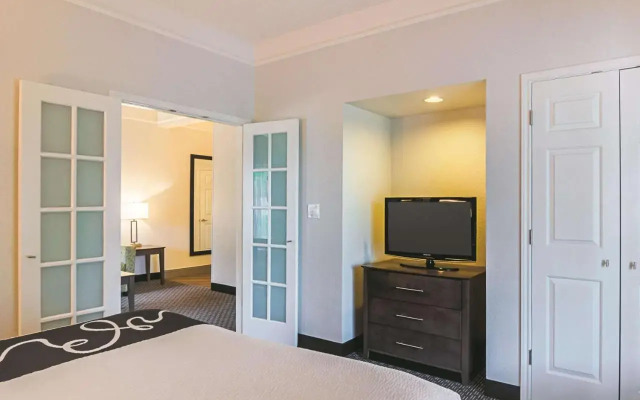 La Quinta Inn & Suites by Wyndham Denver Airport DIA