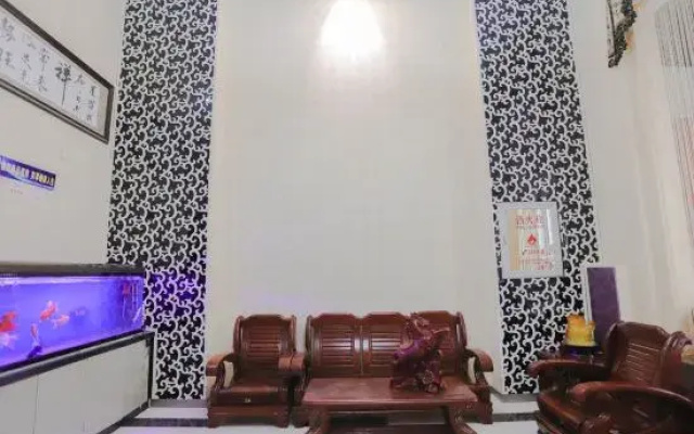Tanya Hotel (Changchun Guoshang Department Store Tiandi 12th Fang)