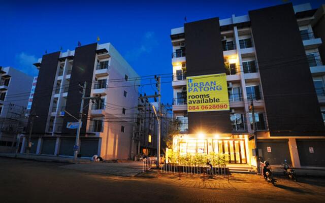 Urban Patong Hotel вид на фасад