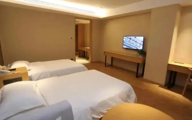 JI Hotel (Dunhuang Night Market Fusen Times Plaza)