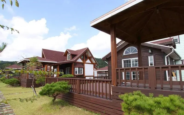 Gyeongju Millennium Pension