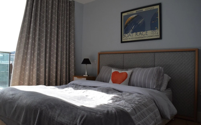 2 Bedroom Flat With Amazing London Views