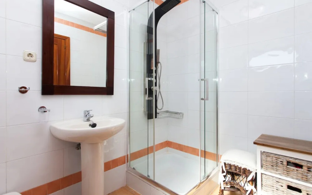 Anahi Home Drago 12