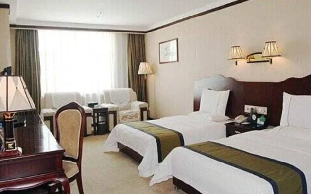 Orient International Hotel