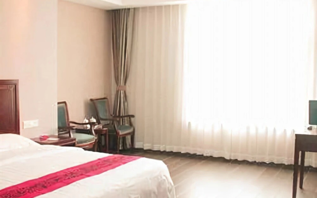 Shanhaiguan Fulinmen Hotel