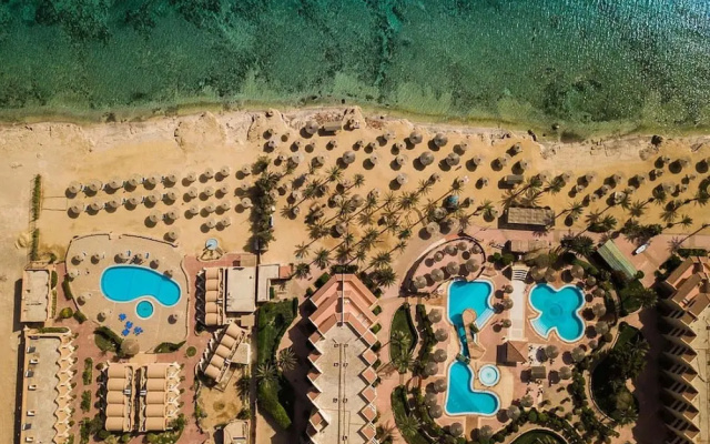 Silver Beach Resort