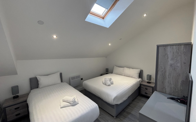 Cumberland Street Apartments