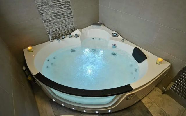 Wythenshawe Greenbrow Retreat