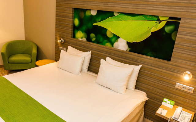 Holiday Inn Budapest-Budaörs by IHG