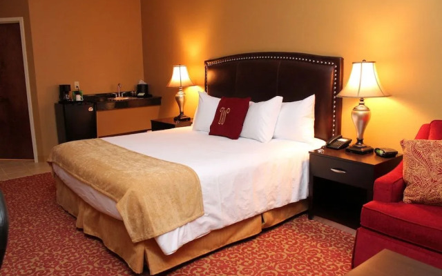 Woodlake Lodge Golf and Country Club