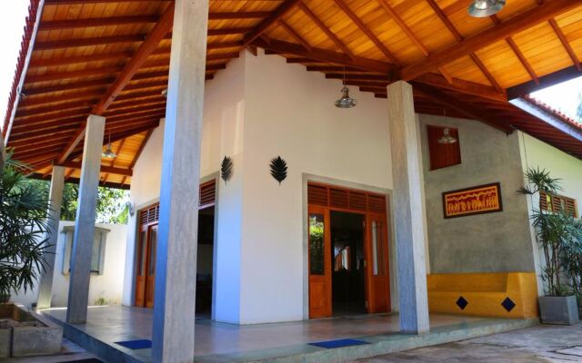 Отель Villa 171 bentota Шри-Ланка, Берувела - отзывы, цены и фото номеров - забронировать отель Villa 171 bentota онлайн вид на фасад