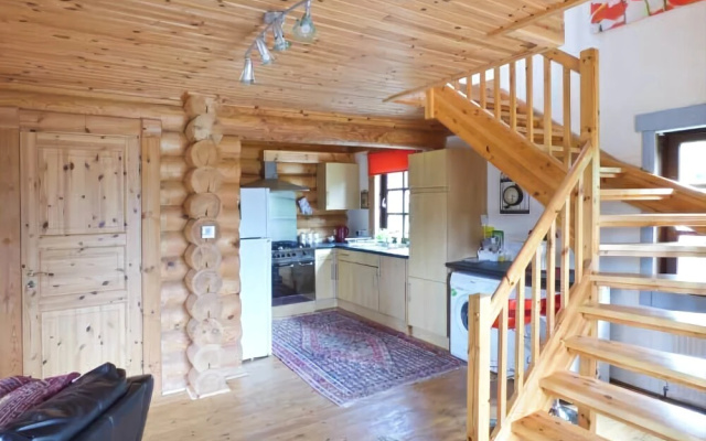 Tamaura Lodge