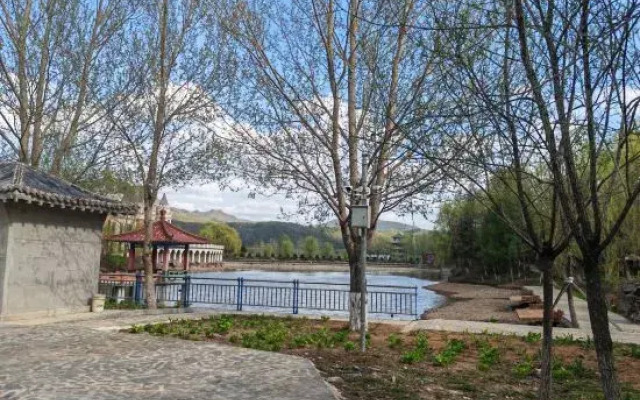 Bianshihada Ecological Farm